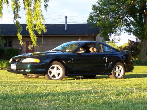 1994 Ford Mustang photo
