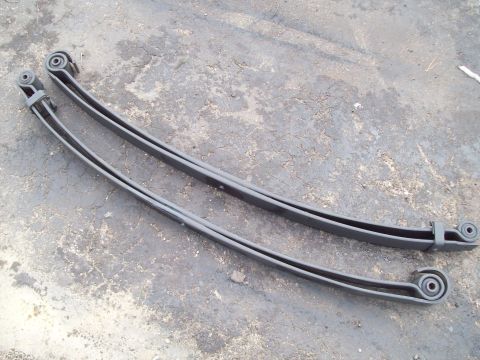 1989 Ford F-150 - both painted, springs are stock from a '00 f250 with the 5.4