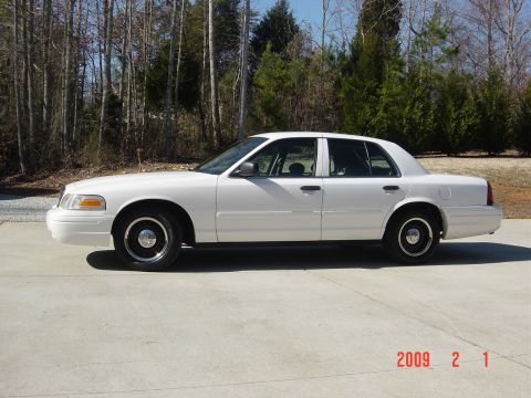 2002 Ford Crown Victoria