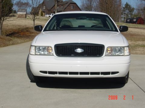 2002 Ford Crown Victoria