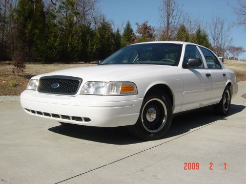 2002 Ford Crown Victoria