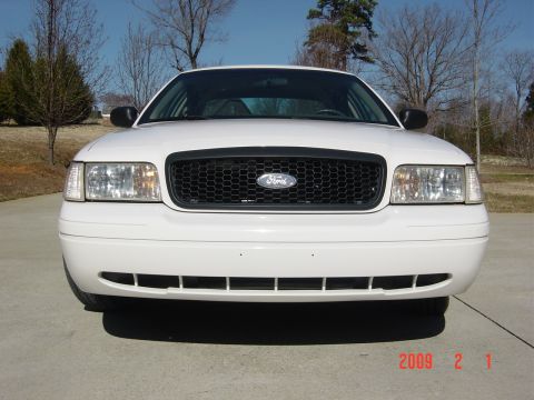 2002 Ford Crown Victoria