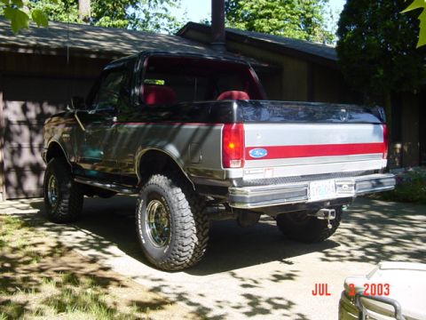 1989 Ford Bronco - Reat shot