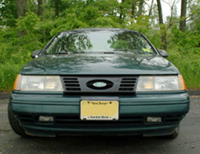 1991 Ford Taurus photo