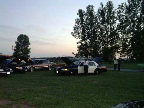 2000 Ford Crown Victoria - Night Panthers