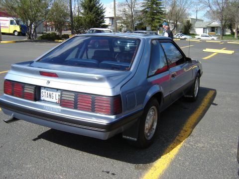 1986 Ford Mustang photo