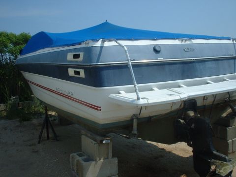 1985 Bayliner 2250 Cobra photo