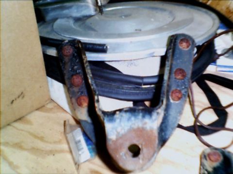 1993 Ford Bronco - This is the other bracket...