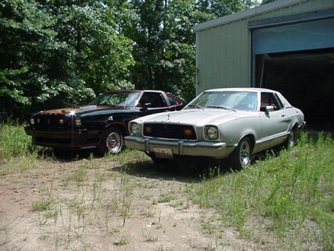1976 Ford Mustang II photo