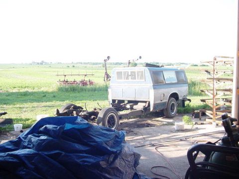 1992 Ford Bronco - stripped!