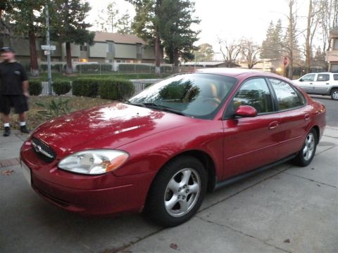 2001 Ford Taurus photo