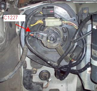 2003 Ford Crown Victoria - Ref for C1227, this is not a picture of an 03 P71