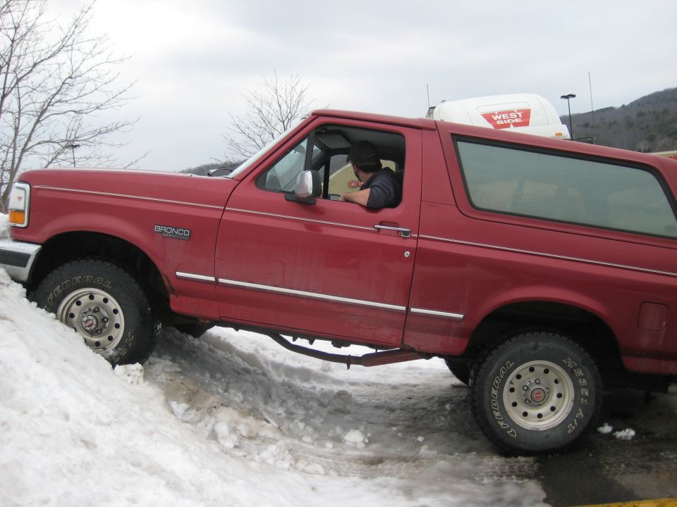 1994 Ford Bronco “Bronco Unit”