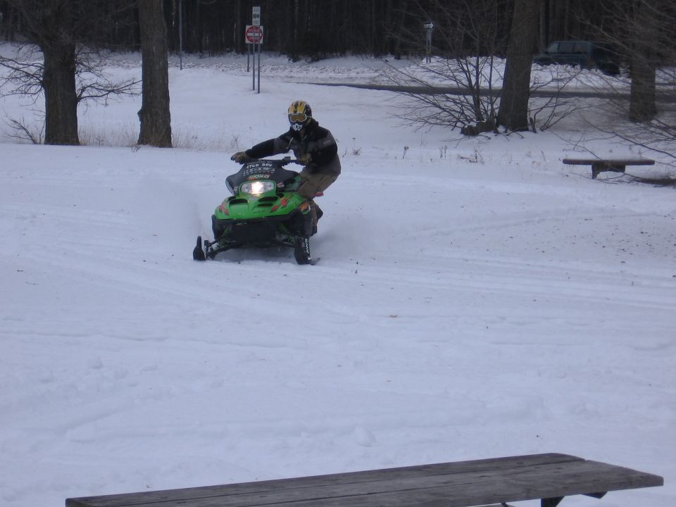 2000 Arctic Cat ZR 600 EFI “sledz”