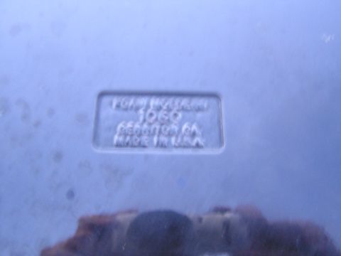 1995 Ford Thunderbird - Spoiler material logo?