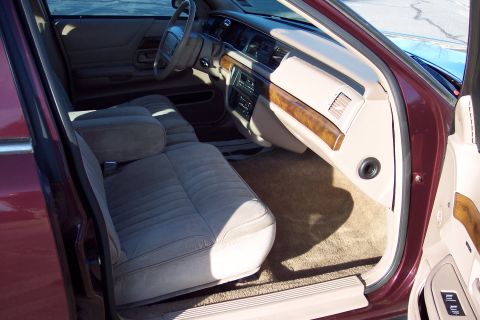 2001 Ford Crown Victoria
