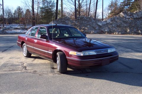 2001 Ford Crown Victoria