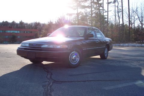 2001 Ford Crown Victoria