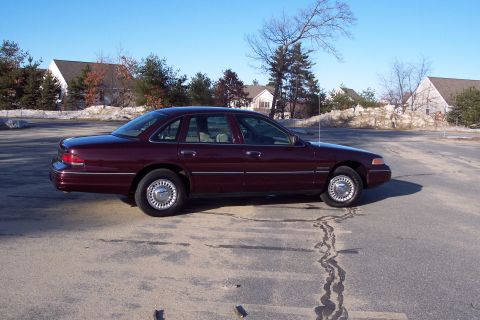 2001 Ford Crown Victoria