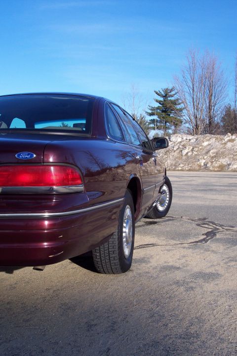 2001 Ford Crown Victoria