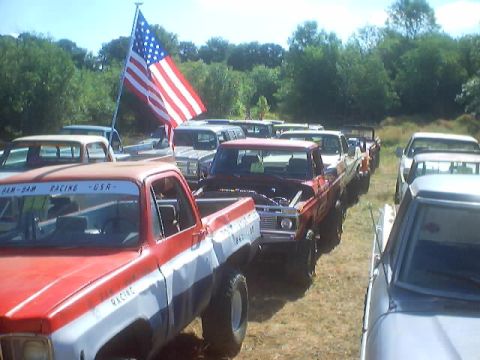 1976 Ford F-100 - Staging area.