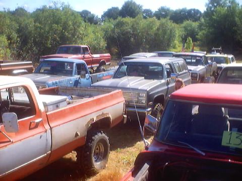 1976 Ford F-100 - Staging area.