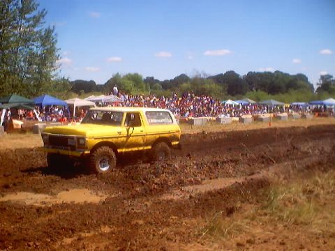 1976 Ford F-100 - Nice showing Steve!!