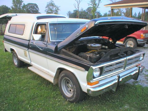 1983 Ford Bronco - His pickup, which he bought with an actual NASCAR race engine installed. [url=http://www.supermotors.net/registry/media/70941] http://www.s…