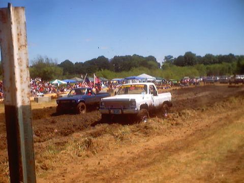 1976 Ford F-100 - Jeff's first run & win.