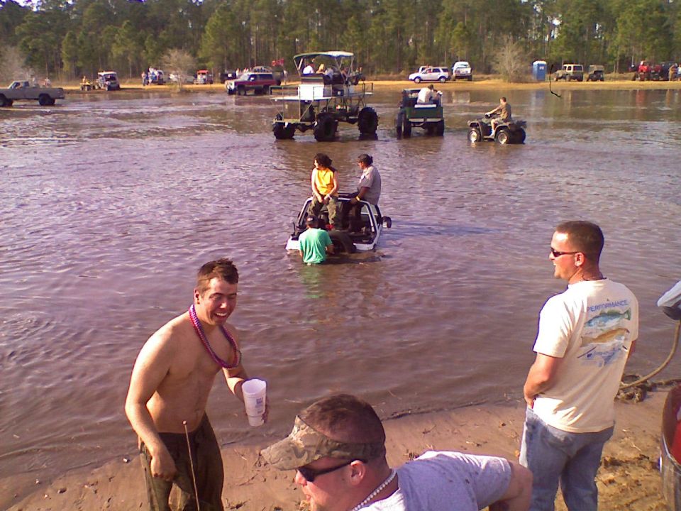 tracker under water