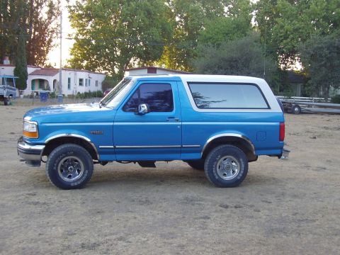 1995 Ford Bronco photo