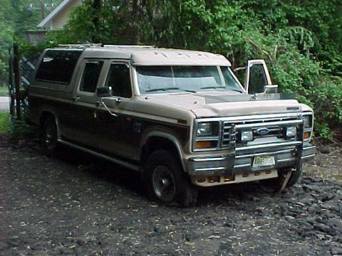1986 Ford F-350 - (L) FRONT