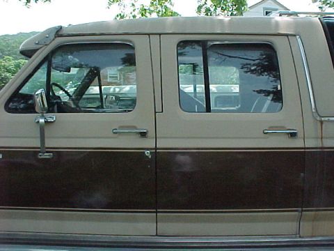 1986 Ford F-350 - 1986 CENTURION - (L) DOORS IS IT MY IMAGINATION OR ARE THESE REAR DOORS BIGGER THAN A NORMAL CREW CAB?
