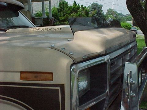 1986 Ford F-350 - (R) FRONT - 460HP HOOD SCOOP - NOTICE THE CHROME GOODIES ON THE FRONT - HEY - IS THAT A DAMN BOAT CLEAT?