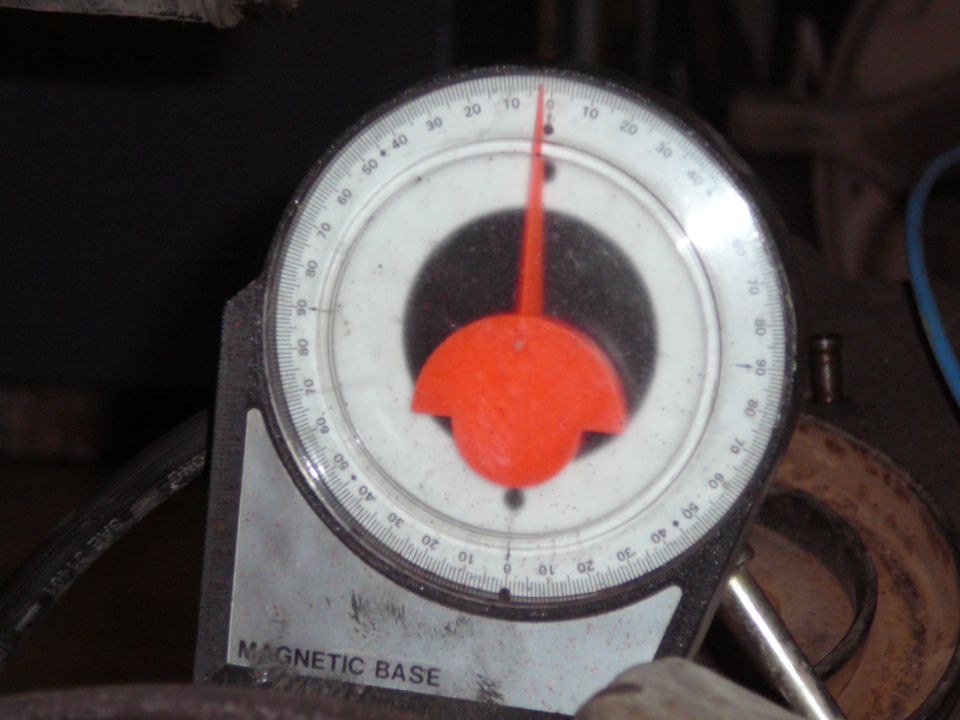Inclinometer gauge with magnetic base, showing approximately 5 degrees