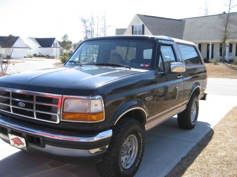 1996 Ford Bronco photo