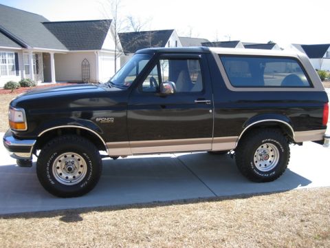 1996 Ford Bronco photo