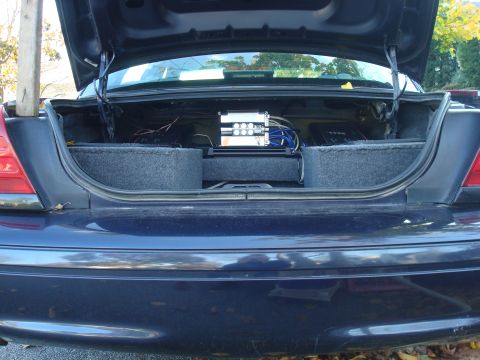 2001 Ford Crown Victoria photo