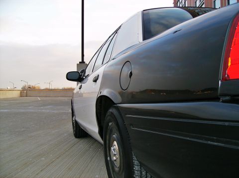 2004 Ford Crown Victoria photo