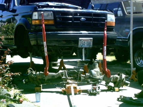 1995 Ford Bronco - Ready for the new arms to go in