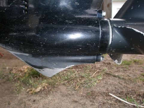 1998 Chevrolet Silverado 1500 - broken skeg