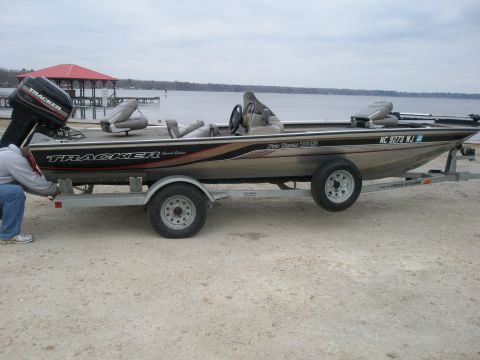 1998 Chevrolet Silverado 1500 - Getting ready for the first trip into the water at Lake Waccammaw, NC