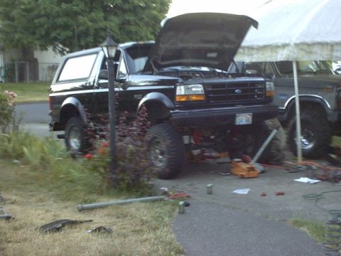 1995 Ford Bronco - Gettin bigger