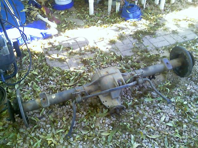 Rear axle assembly with SuperMotors logo