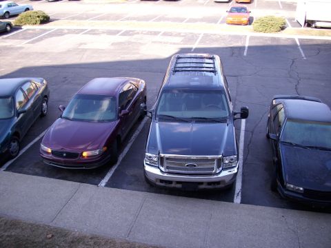 2000 Ford Excursion - Top View