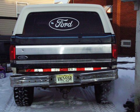 1989 Ford Bronco - tore up stock bumper!