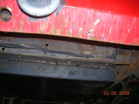 1985 Ford Bronco - side shot