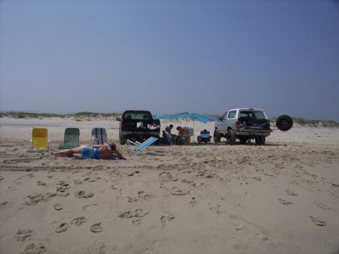 1995 Ford Bronco - How to relax at the beach 101.