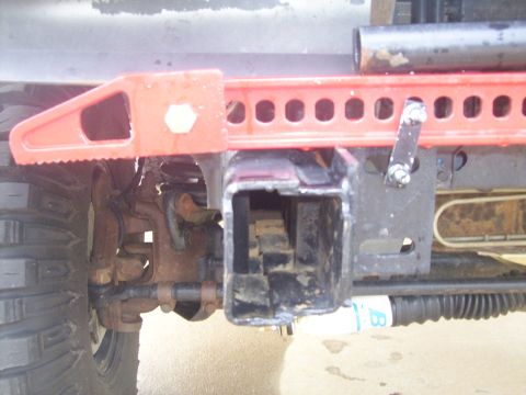 1995 Ford Bronco - U-bolt holds the the top of the jack to the bumper brackets on the frame.