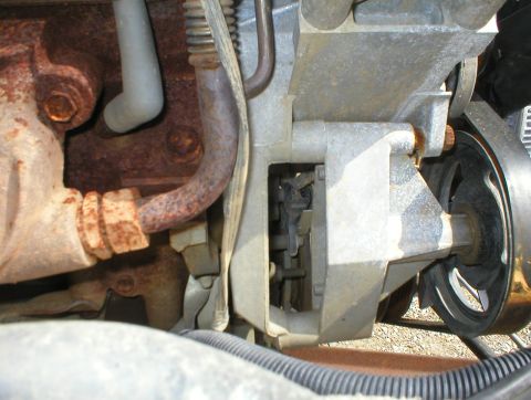 1996 Ford Bronco - The '96 OBD-II engine uses a Misfire Sensor visible in the gap behind the smog-pump-delete pulley. [url=http://www.supermotors.net/registry…